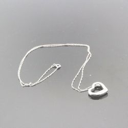 Women's 14k White Gold & Diamond Heart Necklace & Pendant 2.8g 0.07 TCW  #30866
