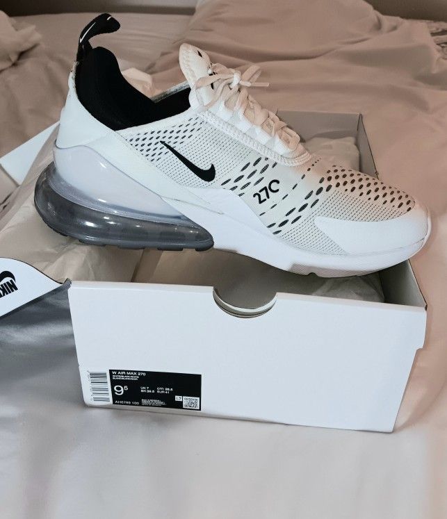 Nike Air Max 270