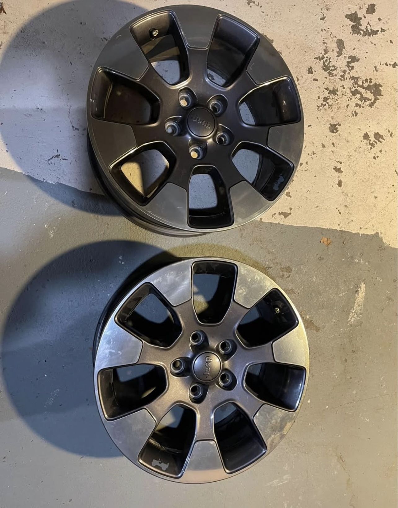 Jeep 5 Rims With New Sensors 18 Inches