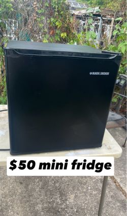 Mini fridge