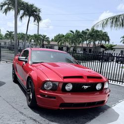 2008 Mustang V6