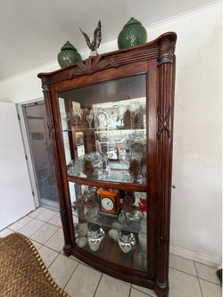 Display Cabinet