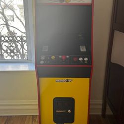 Pac-Man Arcade (with Tons Of Other Games) 