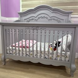 Evolur Aurora Convertible Crib 