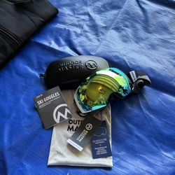 Outdoor Master Ski Goggles - NEW with TAG