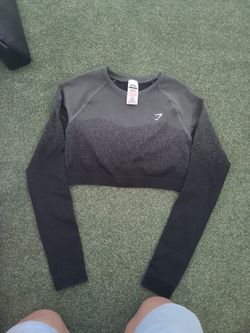 Gymshark Cropped Workout Long Sleeve Shirt
