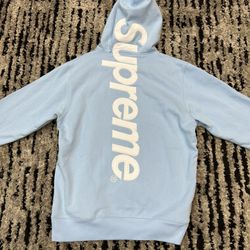 Supreme Hoodie Fits L-XL