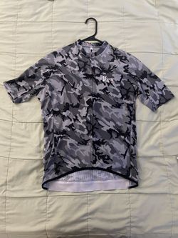 Veneto Men’s Cycling Kit. Jersey M. Bib L