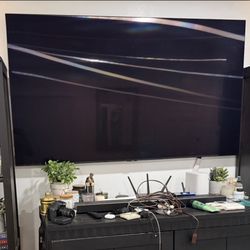 Samsung 75inches