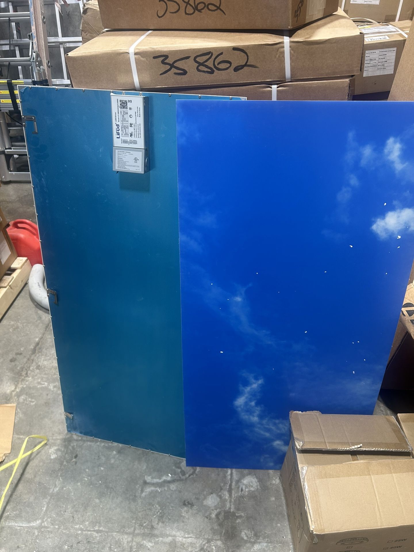 LED PANNEL LIGHTS . 50$ each , 