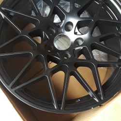 BMW 2015 428i RIM front size 19x8.5, rear 19x9.5