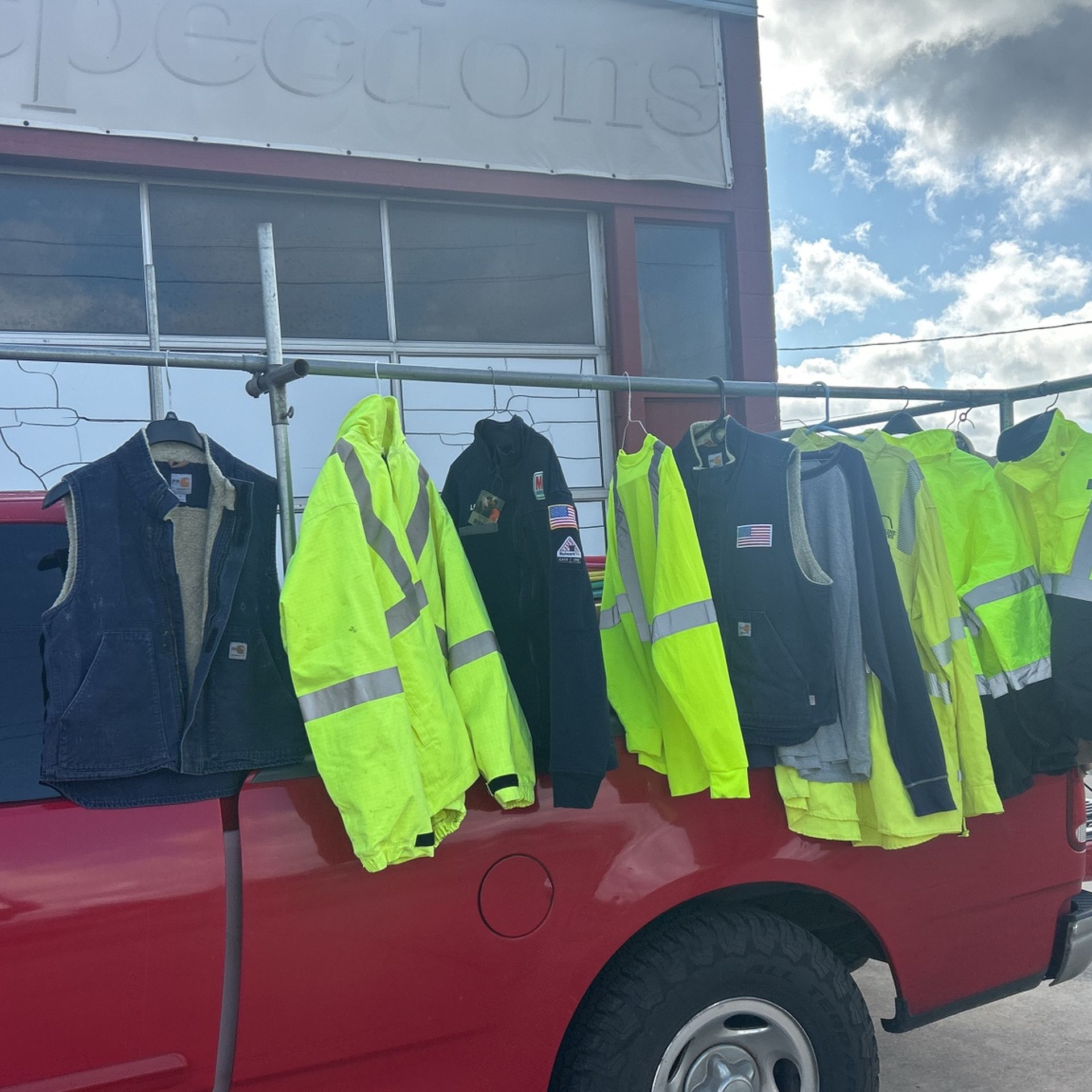 Frc && Nomex PORT La VACA