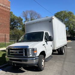 2012 Ford E-350