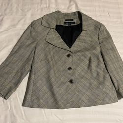 Size 8 AK Anne Klein Brown Plaid Blazer Classy
