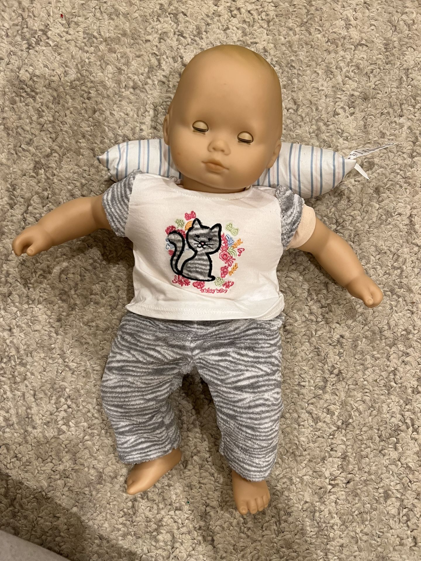 American girl Itty Bitty Baby