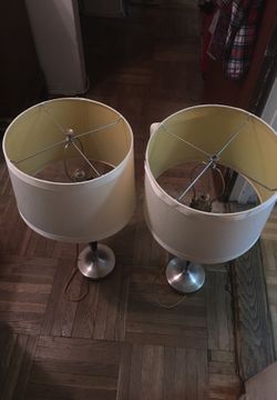 2 lamps