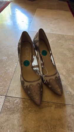 Jessica Simpson heels