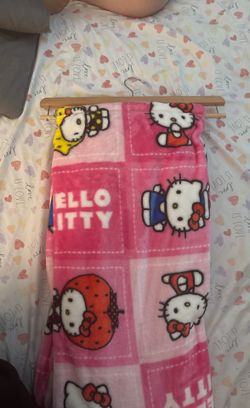 Hello Kitty  Blanket