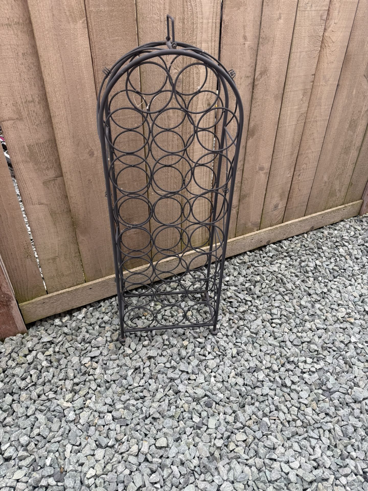 23 Bottle Wine Rack