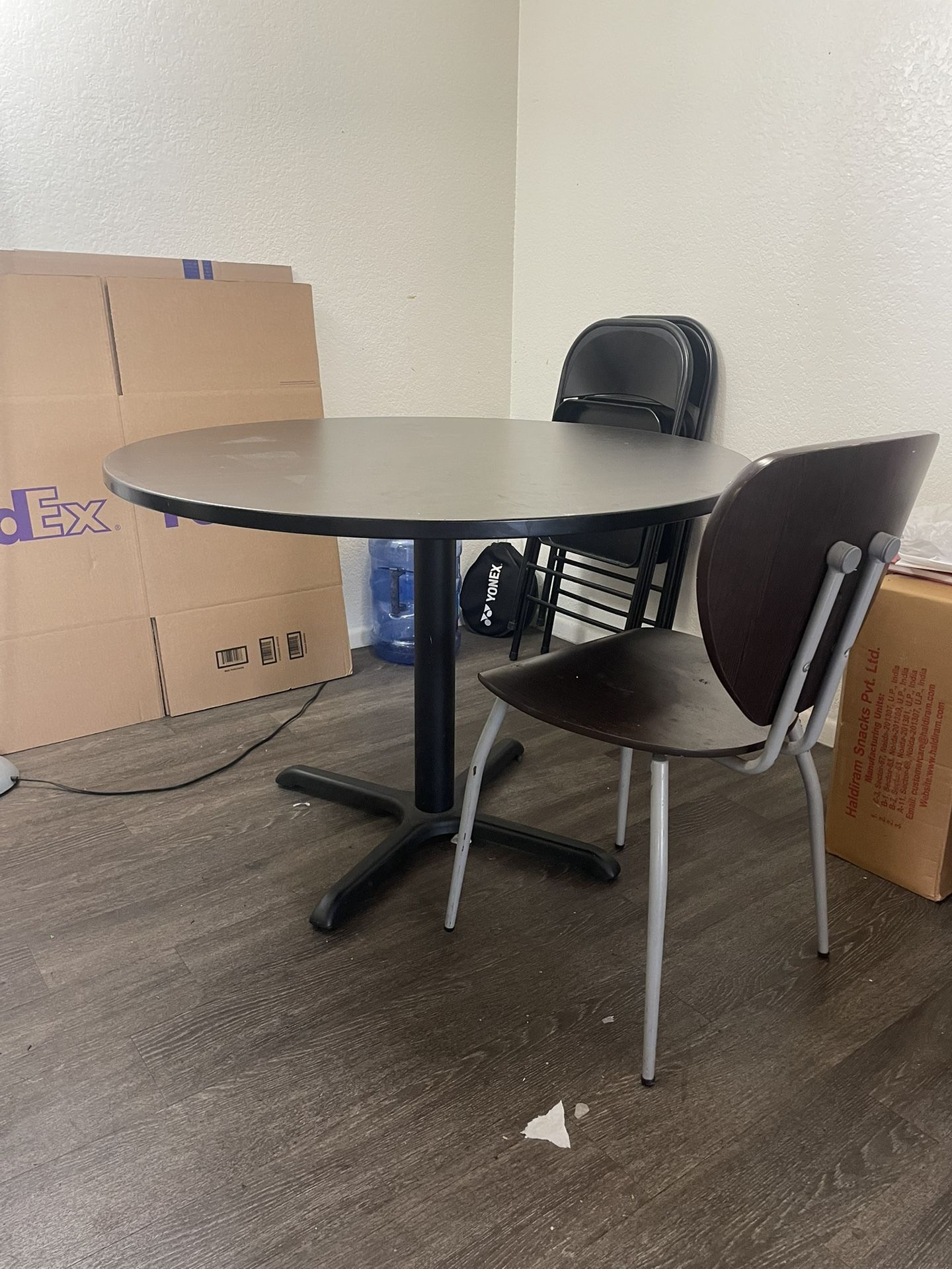 Round Dining Table