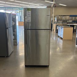 Frigidaire 20.5 Cu. Ft. Top Freezer Refrigerator 