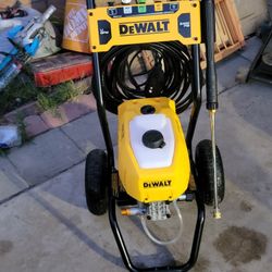 Pressure Washer Dewalt 2400 Psi Electric