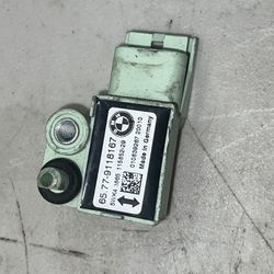 BMW door Crash Impact Sensor 65.77-9118167 OEM