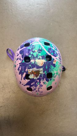 Girls bike/skatboard helmet
