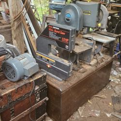 Old Rusty Tools And Other Cool Shit.