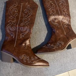 Women’s boots