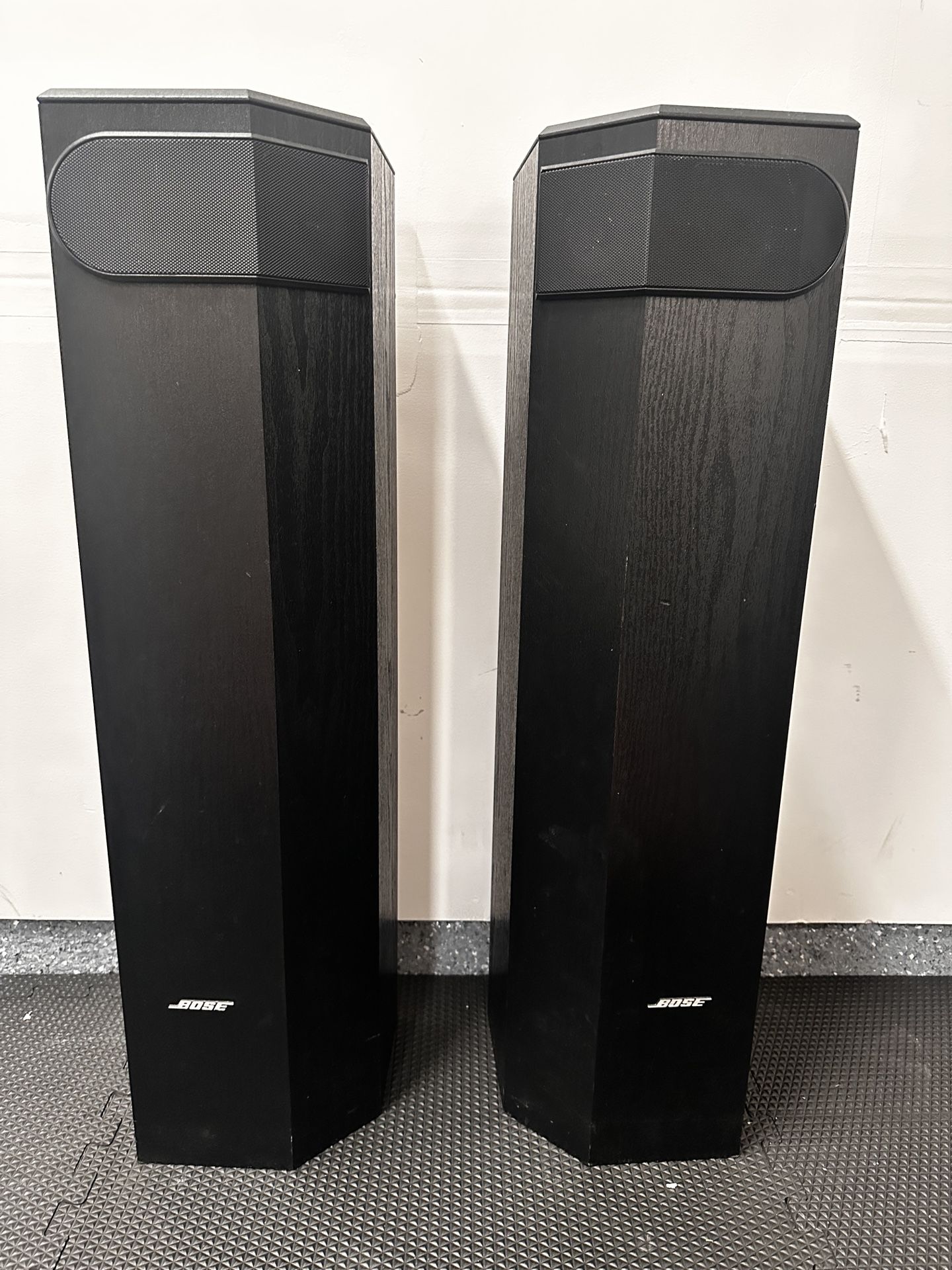 Bose 501 Series V Speakers (L+R)