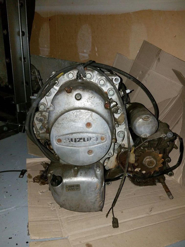 Suzuki RE5 engine