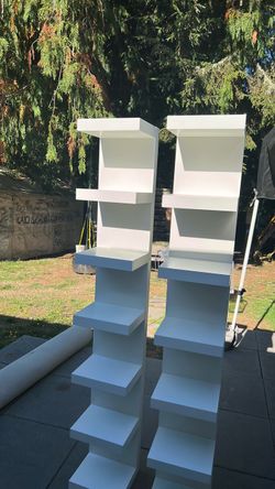 White Shelves