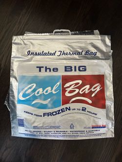 Cooler bag for groceries or to go food