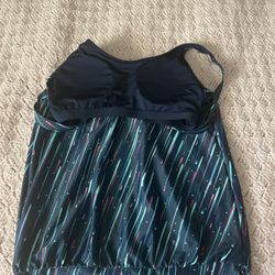 Woman’s Clothes 