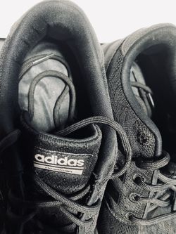 Adidas shoes for men size 7 /12