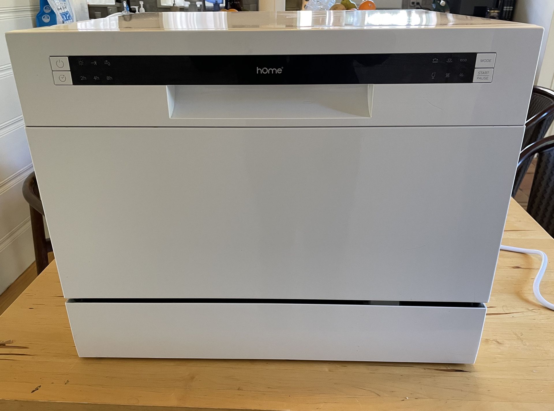 HomeLabs Compact Countertop Dishwasher Great Condition