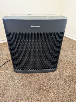 Honey well dehumidifier