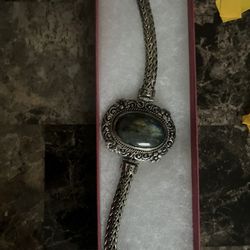 Bracelet With Large Stone 