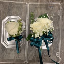 Prom Corsage And Boutonniere