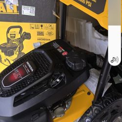 Dewalt Pressure Washer Nueva De 3300 Psi A Solo $250 . Precio Regular $449