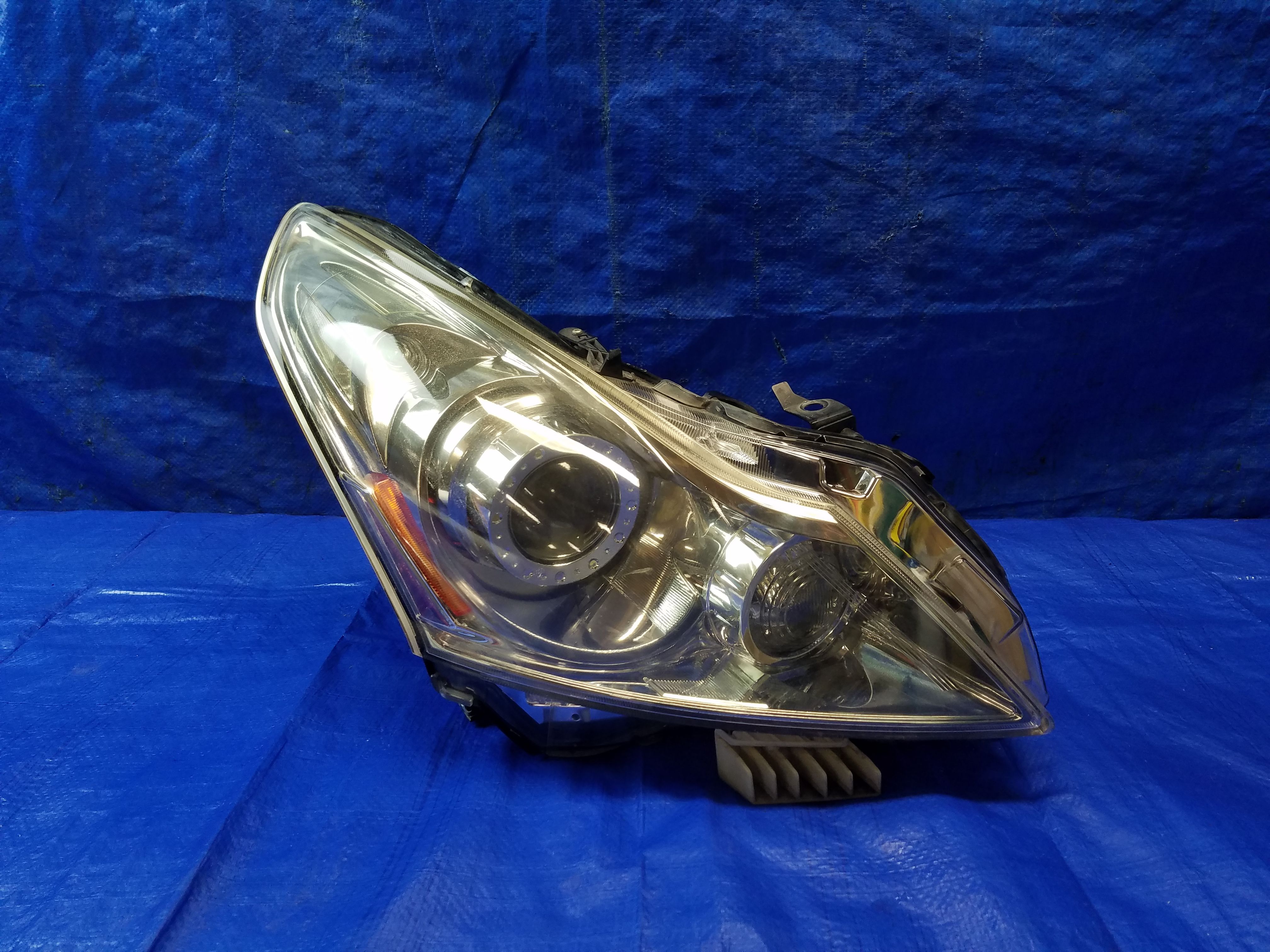 2010 2011 2012 2013 2014 2015 INFINITI G25 G37 Q40 SEDAN RIGHT SIDE XENON HEADLIGHT LAMP