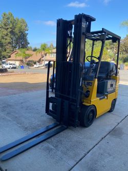 Caterpillar Forklift 3K Capacity