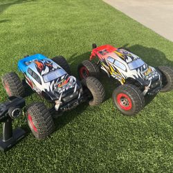 TWO Thunder Tiger MT4 G3 1/8 RC Monster Trucks 