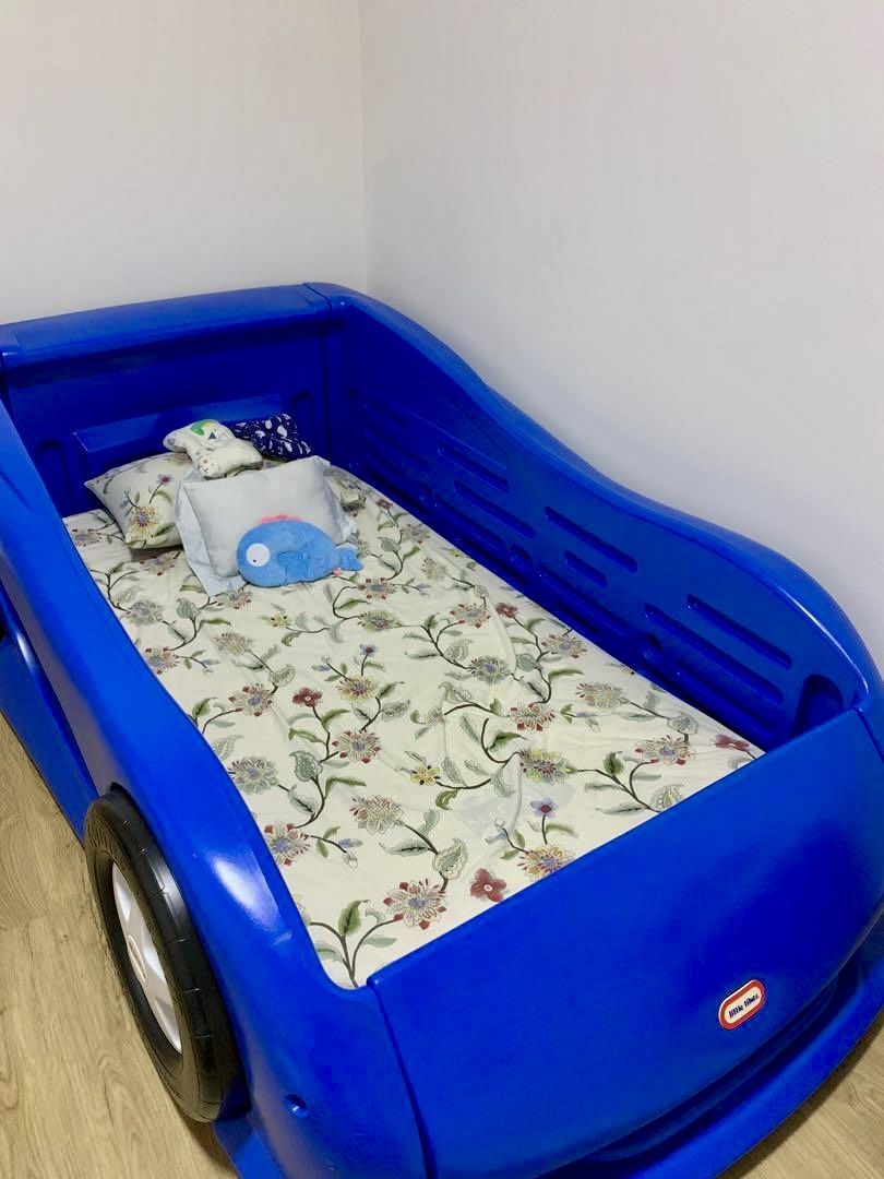 Little Tikes Twin Race Car Bed