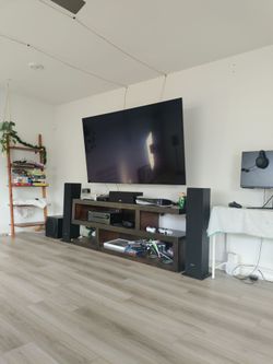 OLED tv 70+ inches