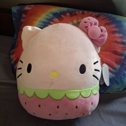 Hello Kitty Squishmallow 