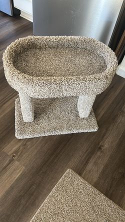 Cat tree