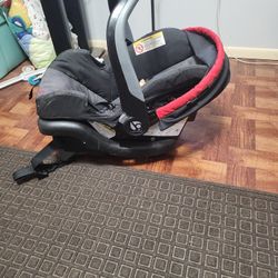 Baby Trend Car Seat 