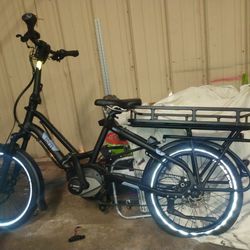 Electric Bicycle (Needs Work, Battery, Tire. Etc) 